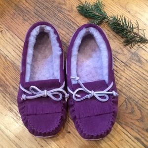 L.L. Bean Purple Moccasin Slippers size 6
